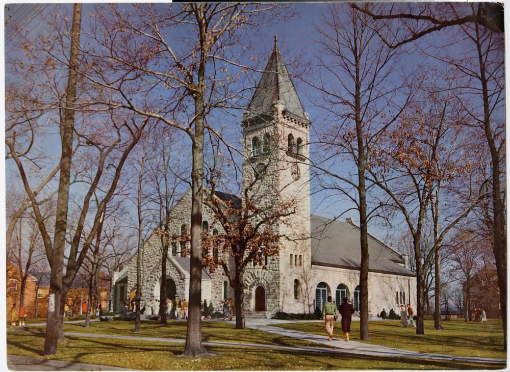 伊顿教堂(Eaton Chapel)，摄于1953年大火前，现在已经建成125年了.